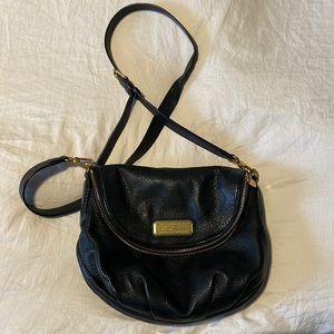 Marc Jacobs Leather Classic Q Natasha Black Crossbody Sling Bag Purse